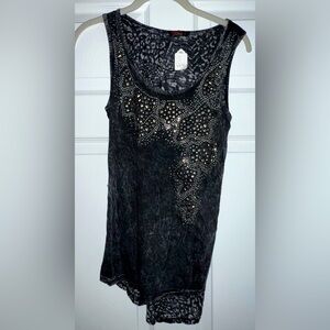 🩶 NWT! RHINESTONE TOP